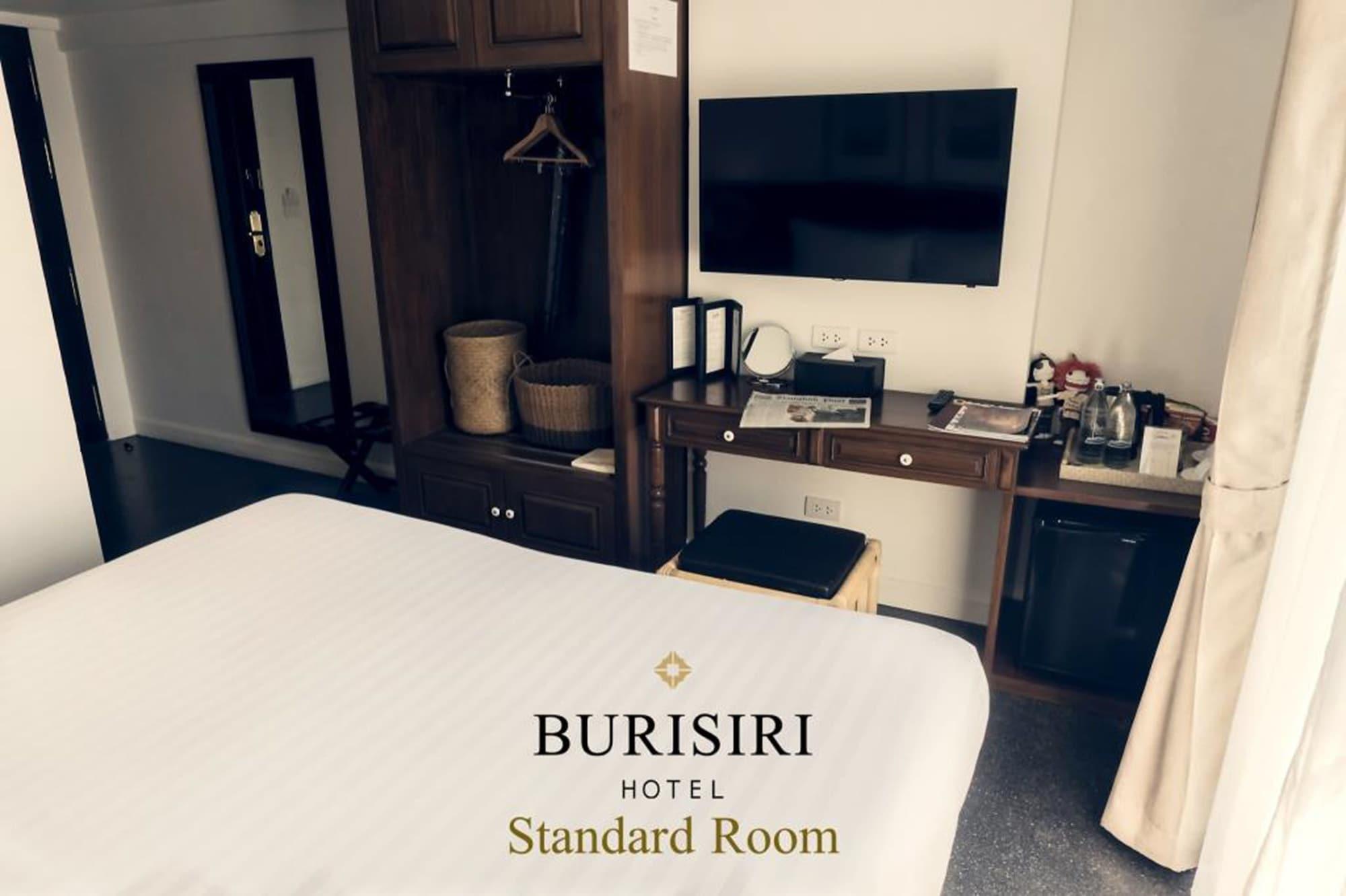 Buri Siri Boutique Hotel Чиангмай Екстериор снимка