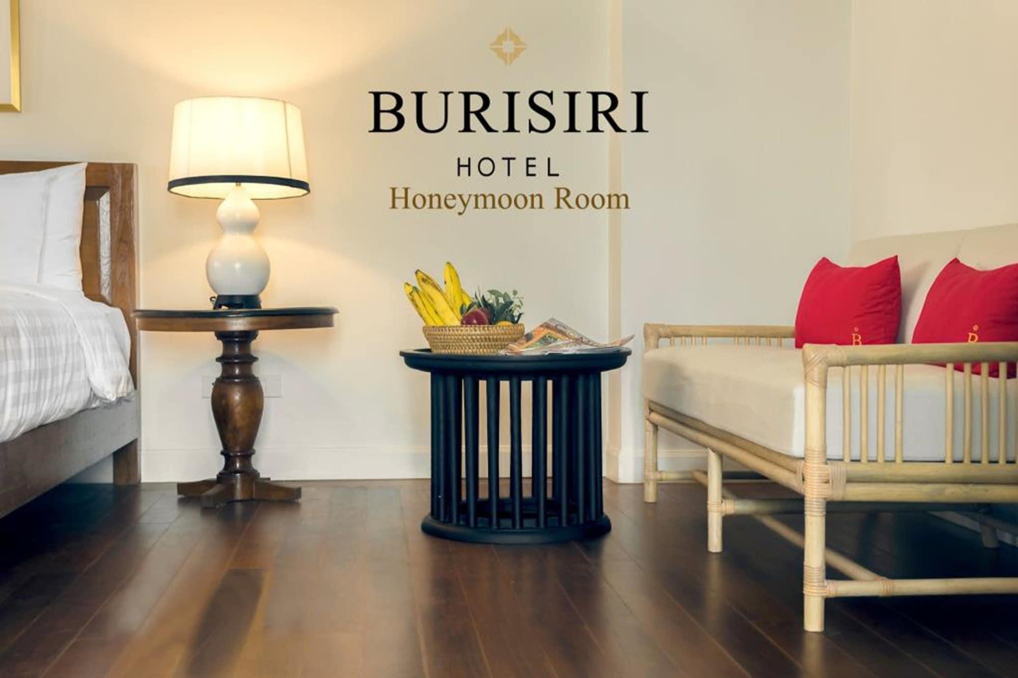 Buri Siri Boutique Hotel Чиангмай Екстериор снимка
