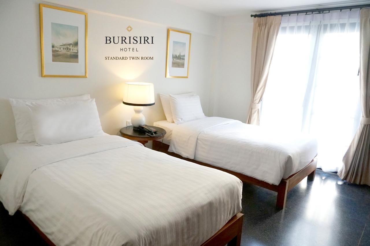 Buri Siri Boutique Hotel Чиангмай Екстериор снимка