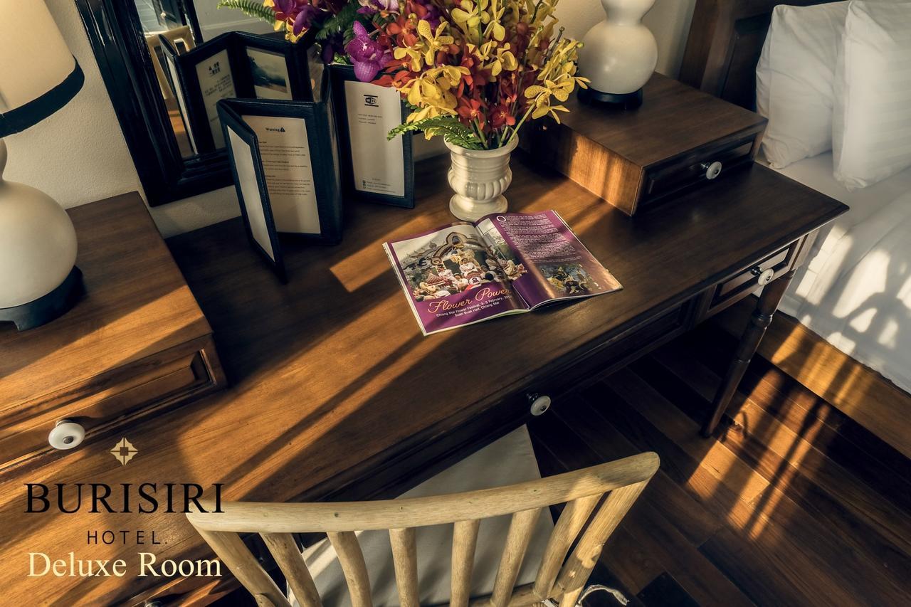 Buri Siri Boutique Hotel Чиангмай Екстериор снимка